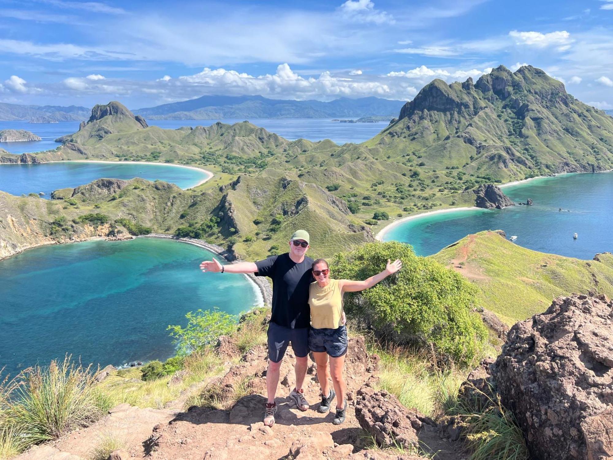 Jhuna Komodo Homestay Exteriör bild