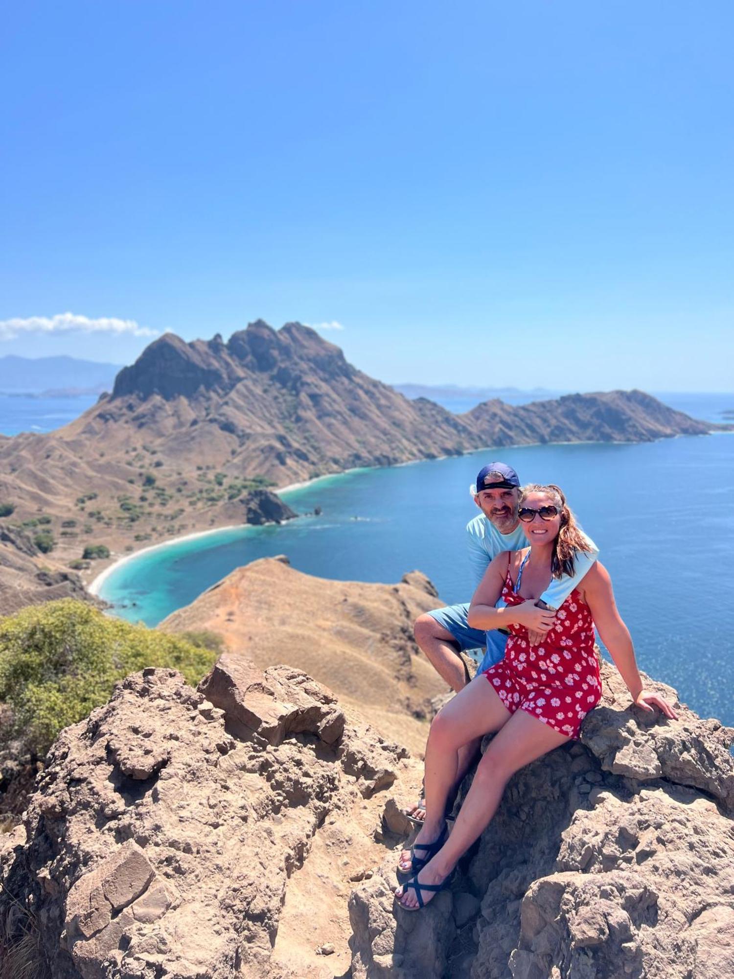 Jhuna Komodo Homestay Exteriör bild