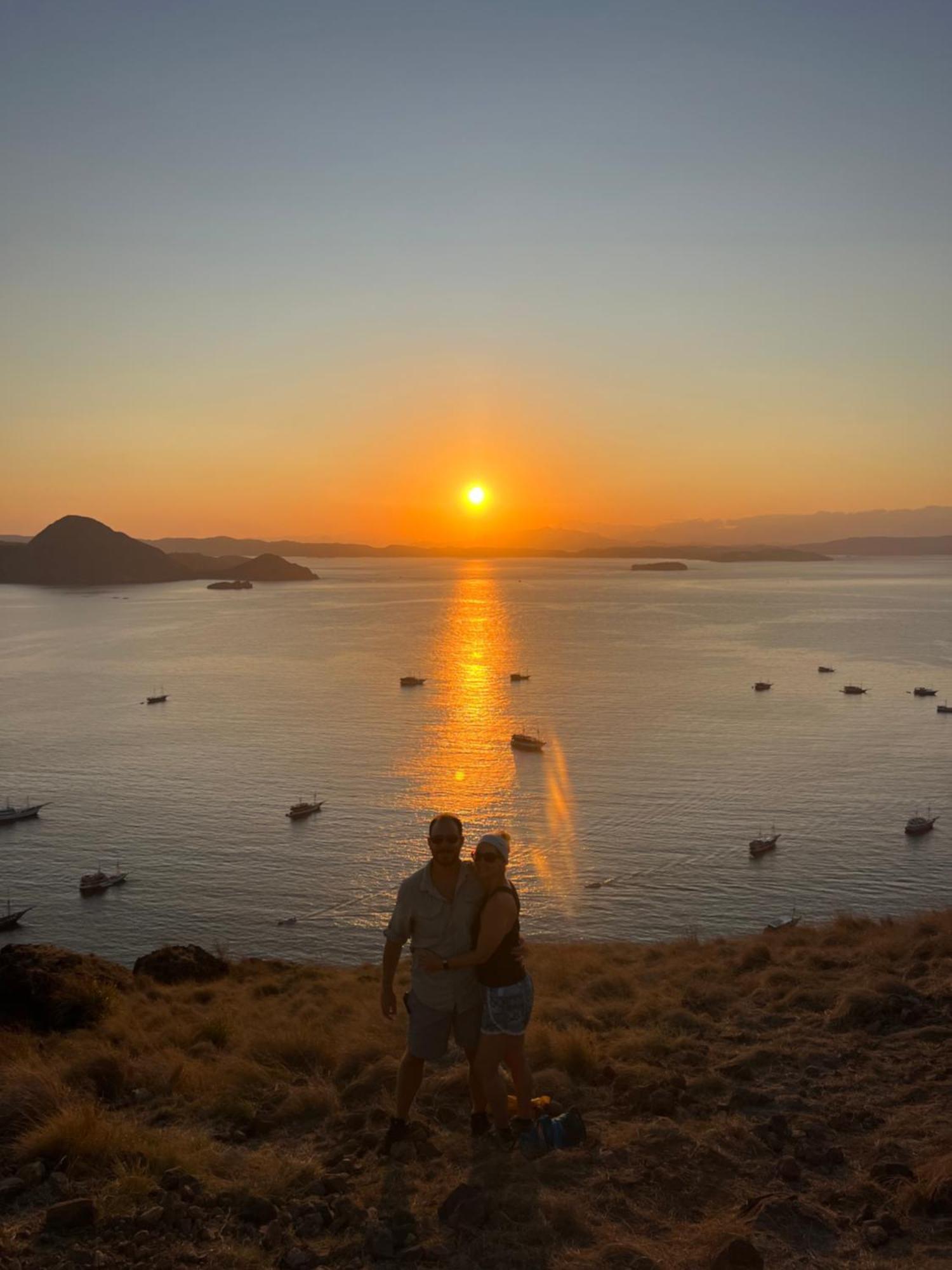 Jhuna Komodo Homestay Exteriör bild
