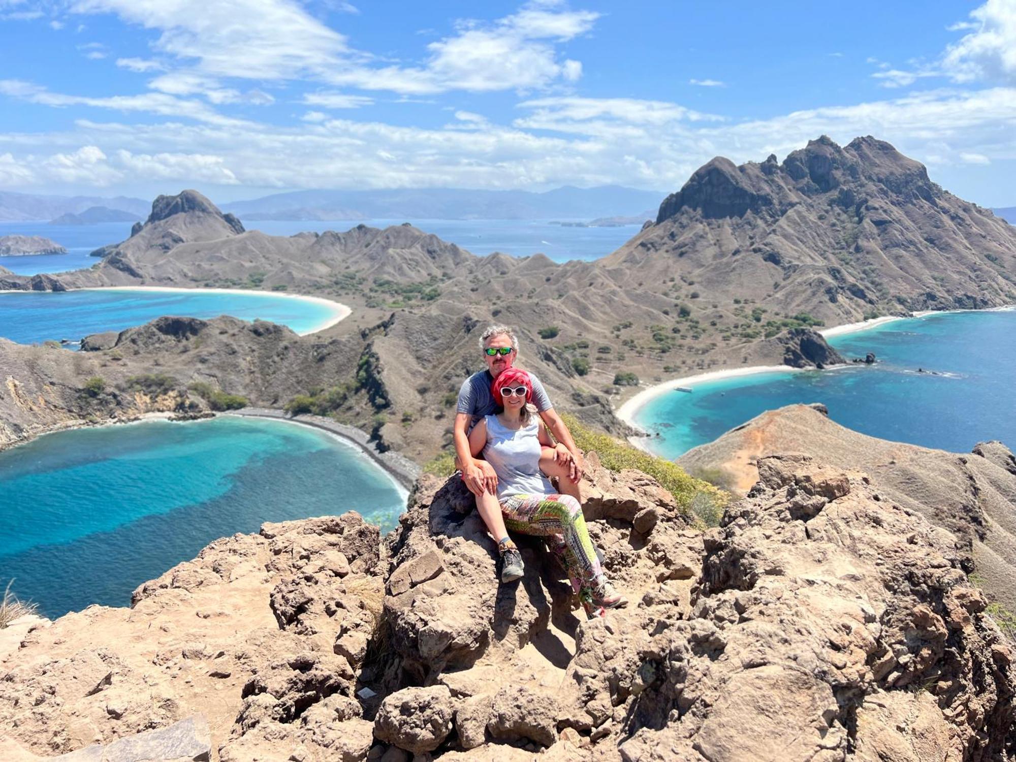 Jhuna Komodo Homestay Exteriör bild